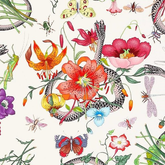 GUCCI FLORA SNAKE PRINT SILK SCARF-NWT - Picture 5 of 7